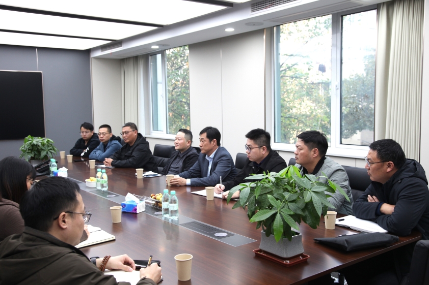 立足質(zhì)量，共謀發(fā)展！ ——海螺水泥江蘇區(qū)域品質(zhì)專業(yè)組與我院質(zhì)檢中心開展深度交流